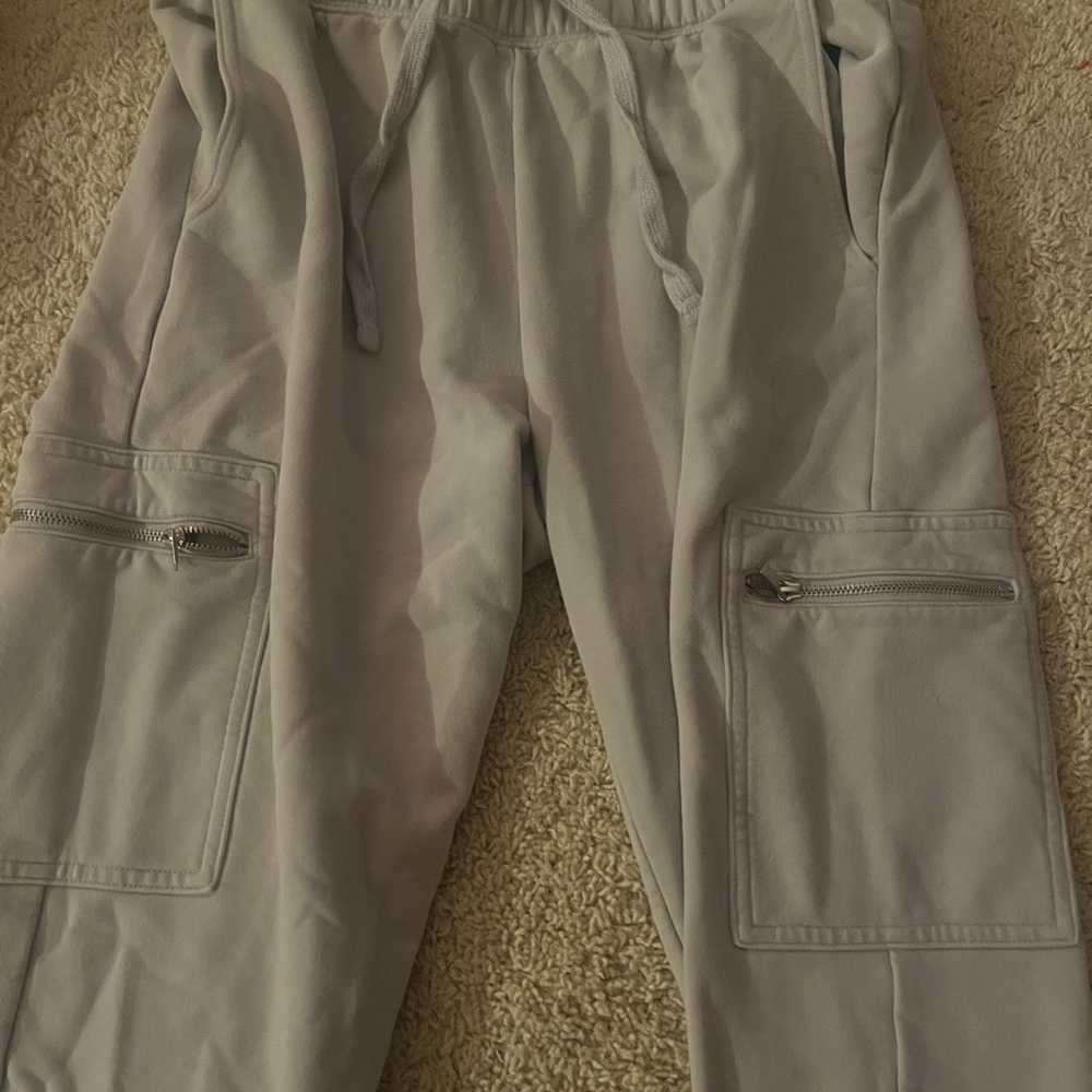 Fabletics Kendall Cargo Arctic Grey Joggers